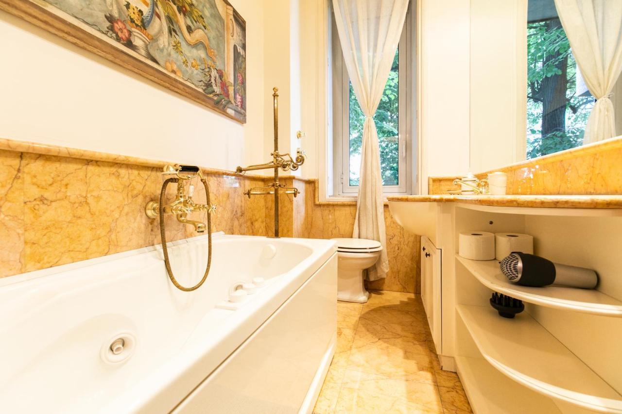 Klimt - Jacuzzi 5 Star - Luxury Design Apartment Milano Exteriör bild