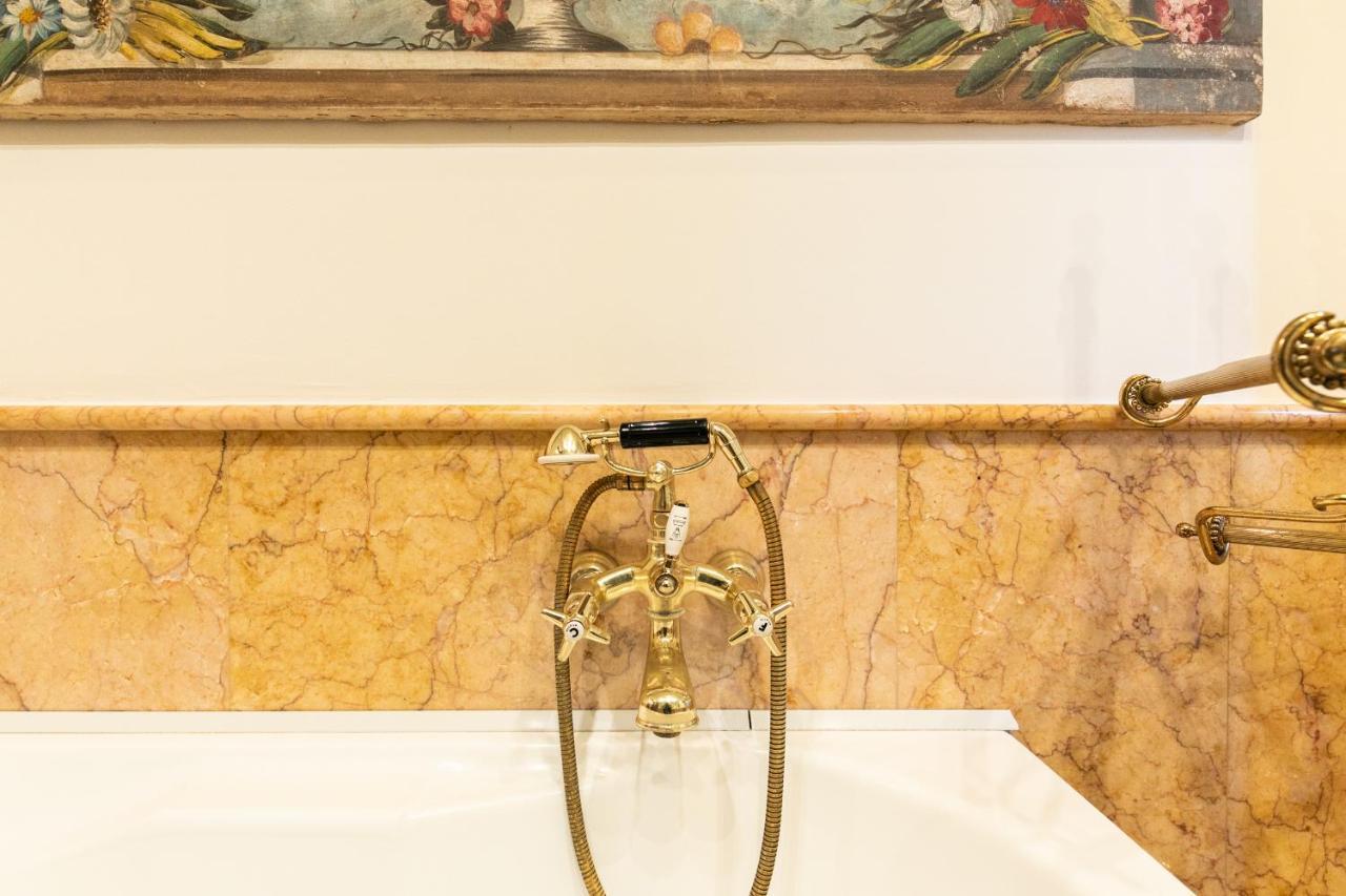 Klimt - Jacuzzi 5 Star - Luxury Design Apartment Milano Exteriör bild